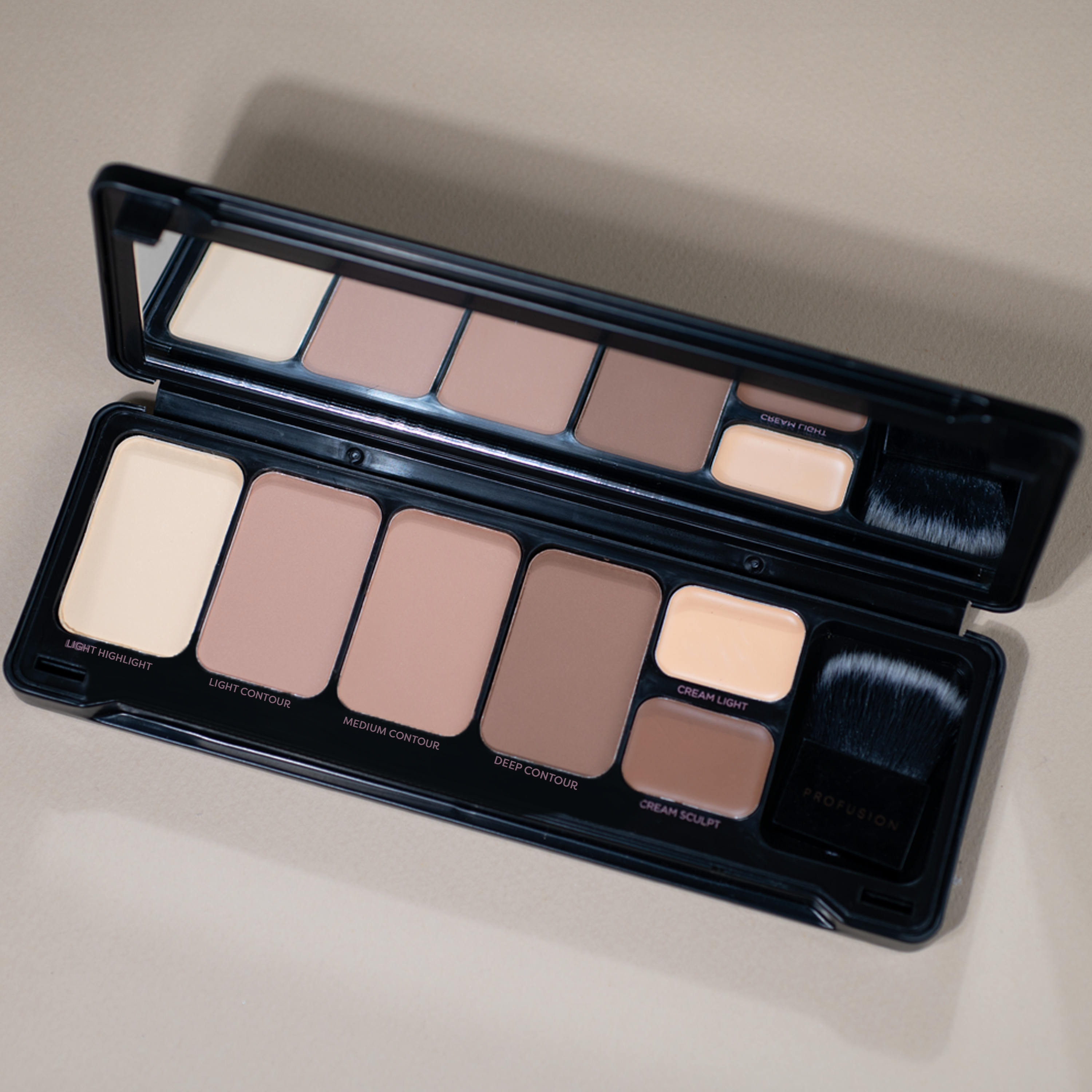 CONTOUR | Pro Makeup Case