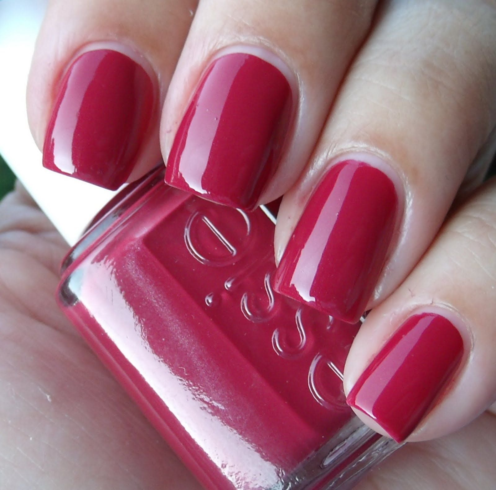 Essie Nail Polish Very Cranberry 262