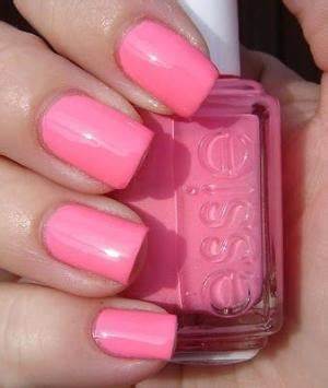 Essie Nail Polish Knockout Pout 723