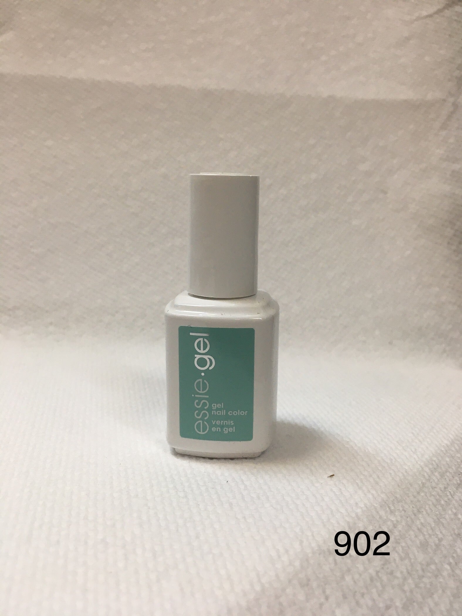 Essie Gel # 902 Blossom Candy